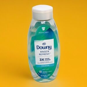 Downy RINSE & REFRESH Laundry Odor Remover and‎ Fabric Softener, Cool Cotton.